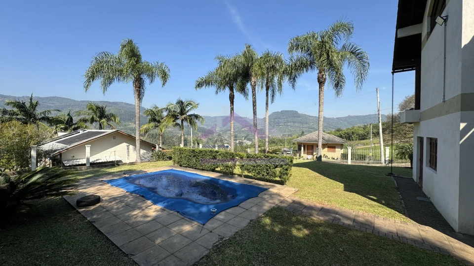 Imagens do imóveis Casa com linda vista à venda em Picada Café na Serra Gaúcha