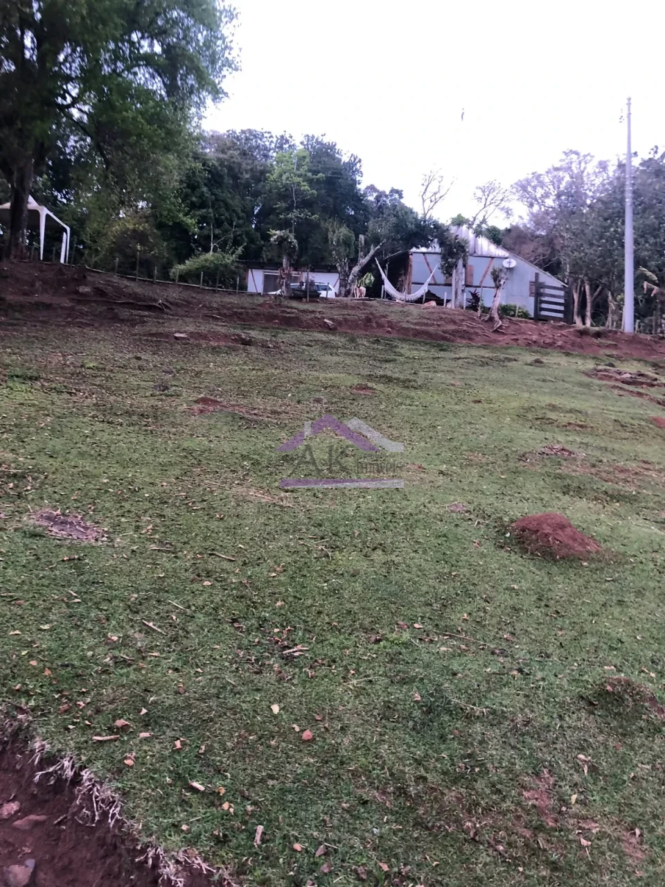 Imagens do imóveis Excelente sítio com casa enxaimel e açude à venda em Picada Café na Serra Gaúcha