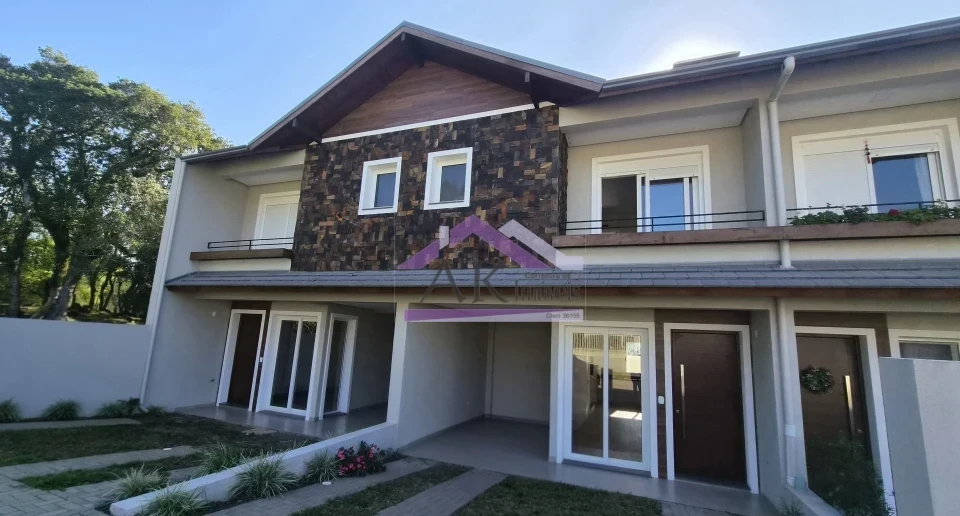 Sobrados com 2 suítes, á venda, na cidade de Nova Petrópolis, na Serra Gaúcha