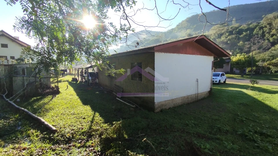 Casa térrea à venda no bairro Kaffee Eck em Picada Café na Serra Gaúcha