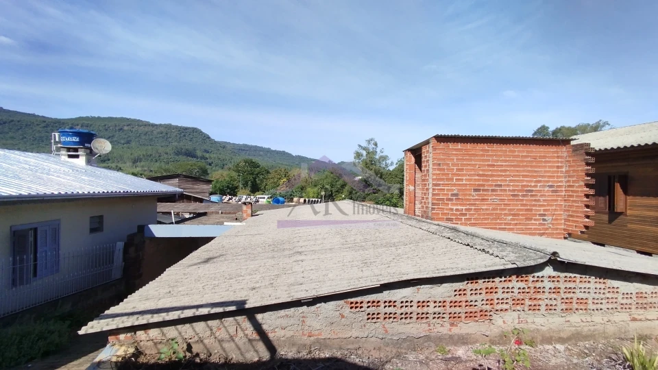 Excelente casa à venda no centro de Picada Café na Serra Gaúcha