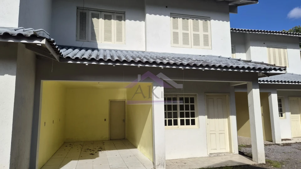 Imagens do imóveis Sobrado com dois quartos para locação, localizado no Bairro Joaneta, na cidade de Picada Café