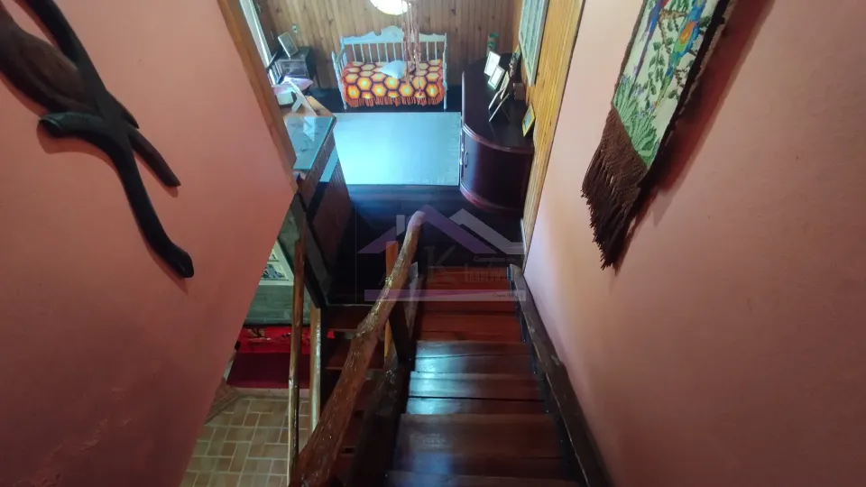 Sítio com riacho e casa enxaimel à venda em Picada Café na Serra Gaúcha