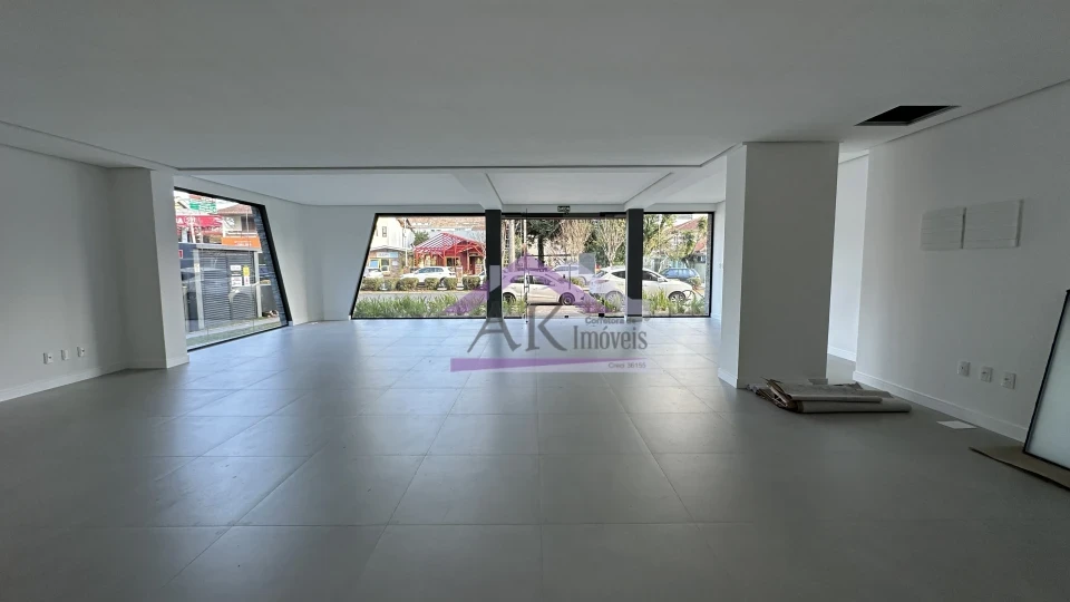 Sala comercial para locação no Centro de Nova Petrópolis, na Serra Gaúcha