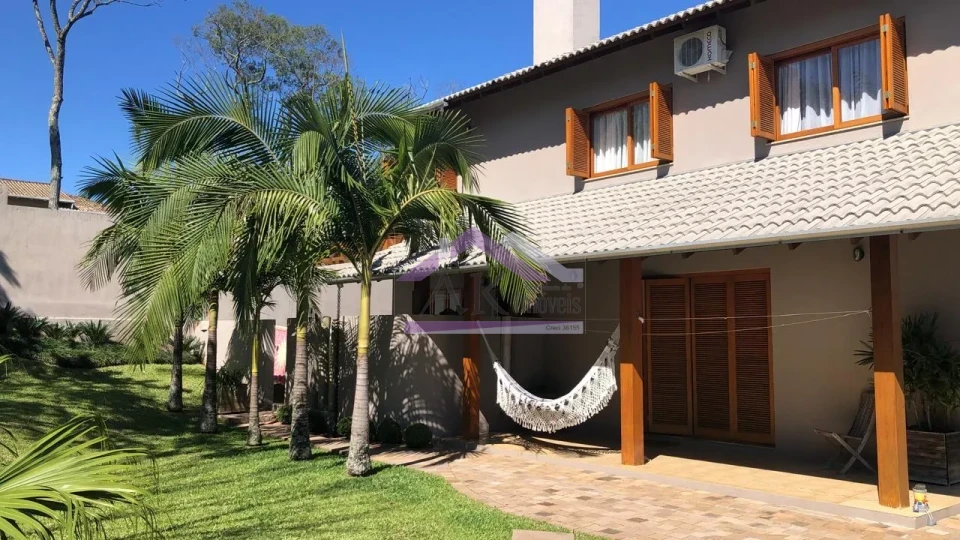 Casa de alto padrão com 2 quartos , 1 suíte e um maravilhoso quiosque à venda no bairro Jardim do Alto  em Ivoti