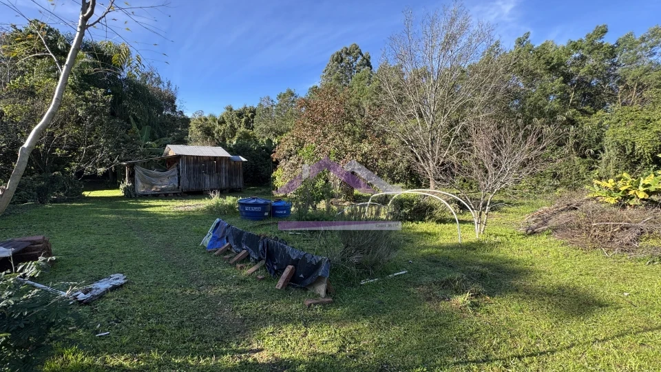 Imagens do imóveis Chácara com açude e casa enxaimel à venda em Picada Café na Serra Gaúcha