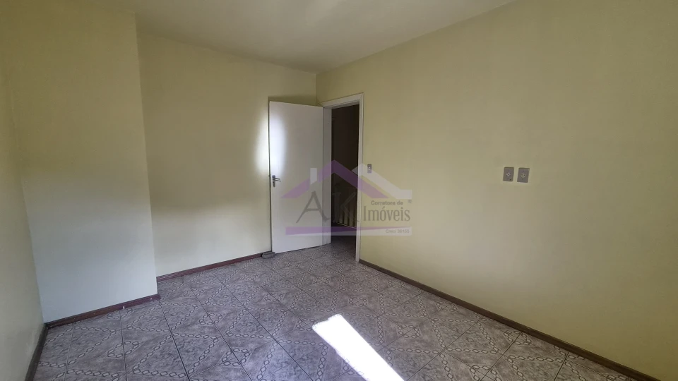 Sobrado com dois quartos para locação, localizado no Bairro Joaneta, na cidade de Picada Café