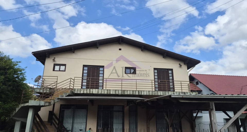Apartamento com 3 quartos para locação em Picada Café, na Serra Gaúcha