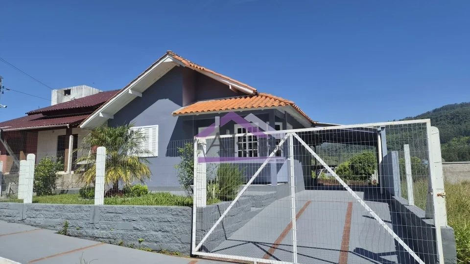 Casa com 2 quartos para locação na cidade de Picada Café, na Serra Gaúcha