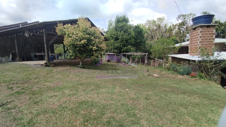 Sítio com duas casas à venda em Picada Café na Serra Gaúcha