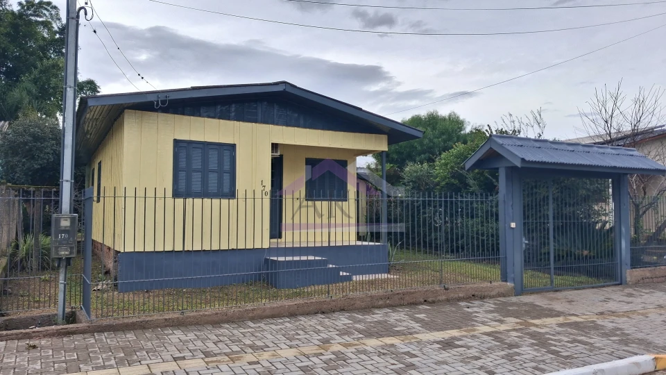 Casa com 3 quartos para locação próxima à BR-116, na cidade de Picada Café
