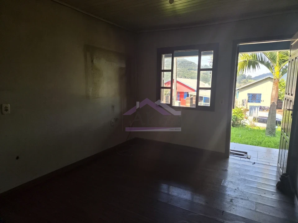 Imagens do imóveis Casa com 2 quartos para locação no Bairro Esperança, em Picada Café, na Serra Gaúcha