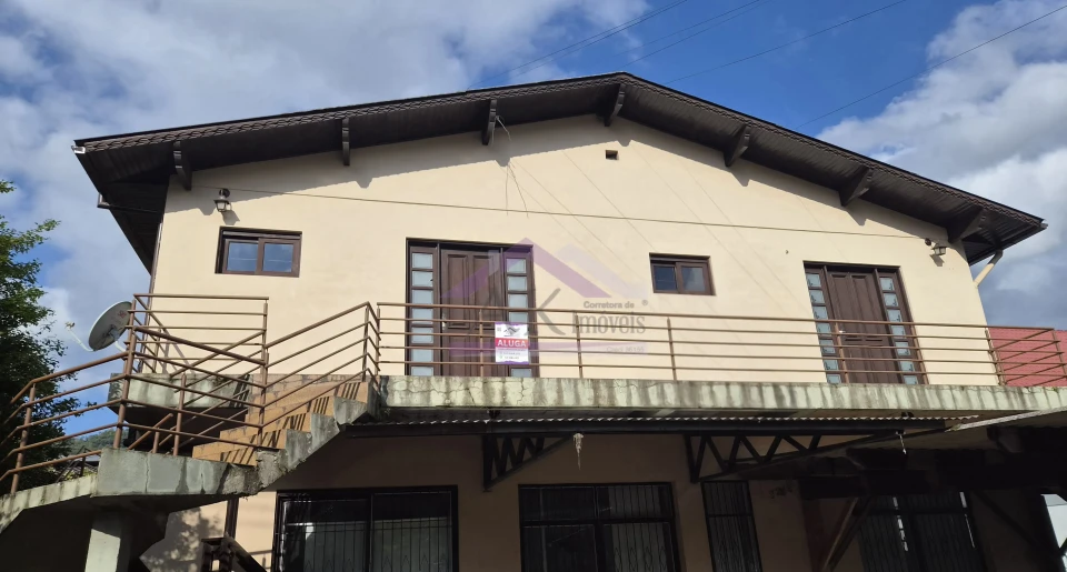 Apartamento com 3 quartos para locação em Picada Café, na Serra Gaúcha
