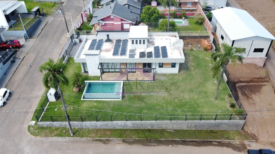 Imagens do imóveis Casa de alto padrão à venda em Picada Café na Serra Gaúcha