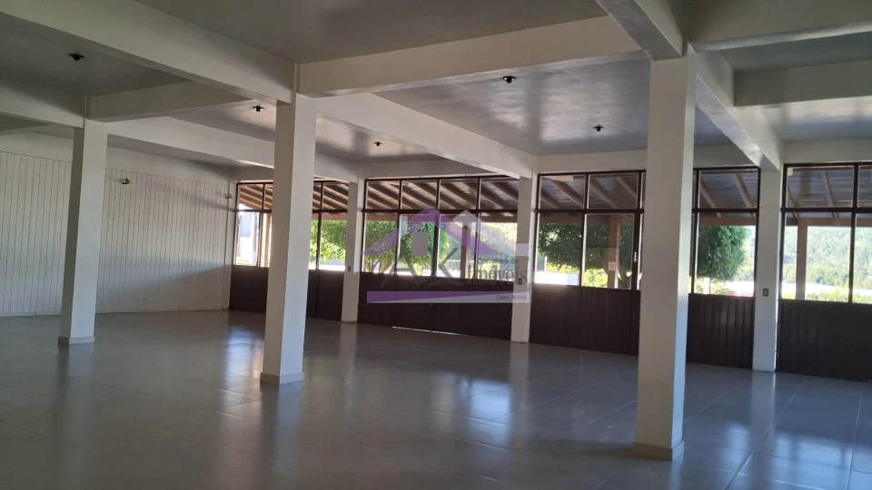 Ampla sala comercial para locação no Bairro Joaneta, na cidade de Picada Café