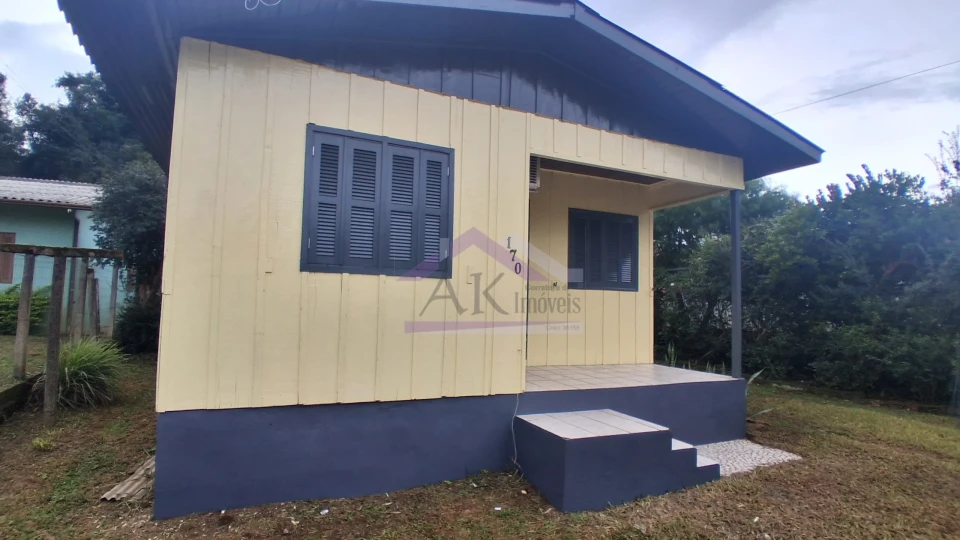 Casa com 3 quartos para locação próxima à BR-116, na cidade de Picada Café