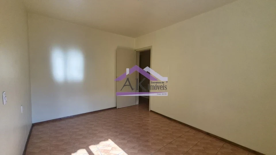 Sobrado com dois quartos para locação, localizado no Bairro Joaneta, na cidade de Picada Café