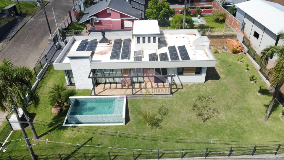 Imagens do imóveis Casa de alto padrão à venda em Picada Café na Serra Gaúcha