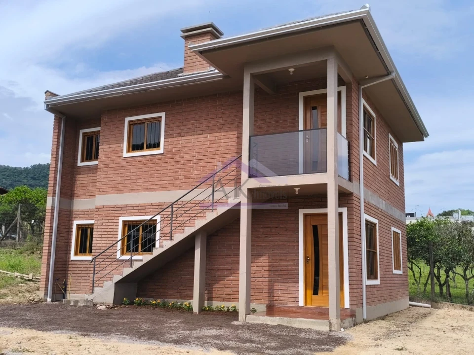 Imagens do imóveis Casa com 4 quartos à venda no bairro Joaneta, em Picada Café. na Serra Gaúcha