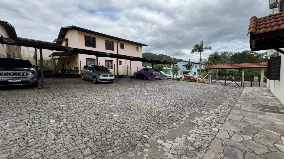 Apartamento térreo à venda em Picada Café na Serra Gaúcha