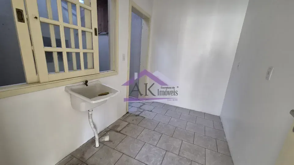 Imagens do imóveis Sobrados com 2 e 3 quartos à venda em Picada Café, na Serra Gaúcha