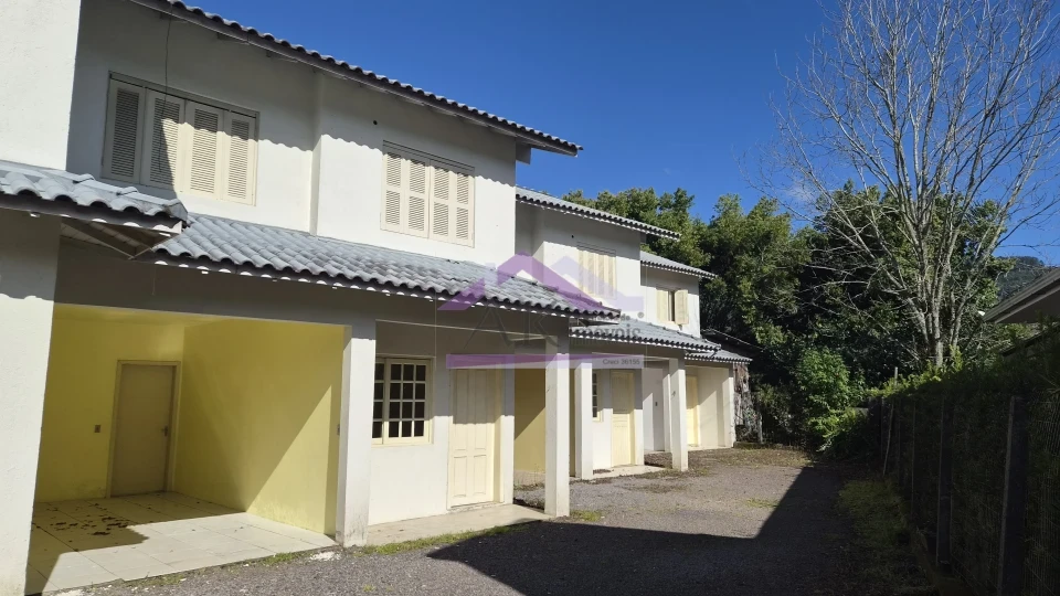 Sobrado com dois quartos para locação, localizado no Bairro Joaneta, na cidade de Picada Café (Cópia)