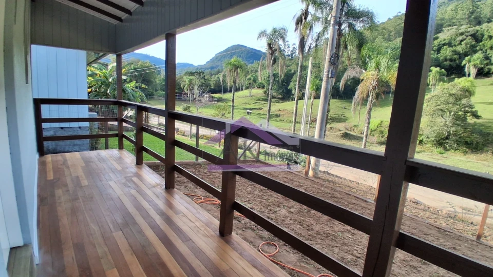 Aconchegante casa com 2 quartos para locação em Picada Café, na Serra Gaúcha