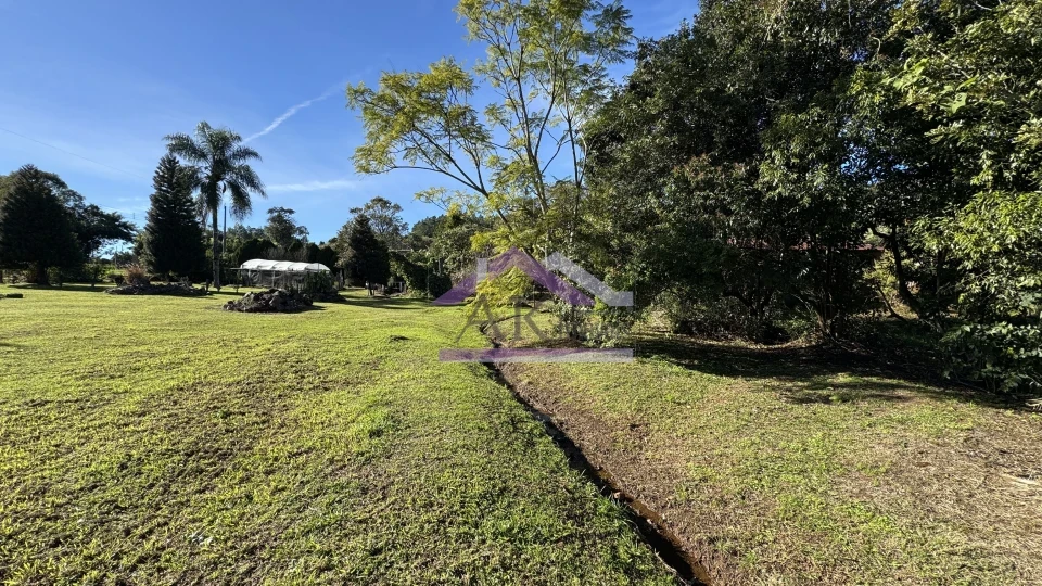 Imagens do imóveis Amplo terreno à venda em Picada Café na Serra Gaúcha