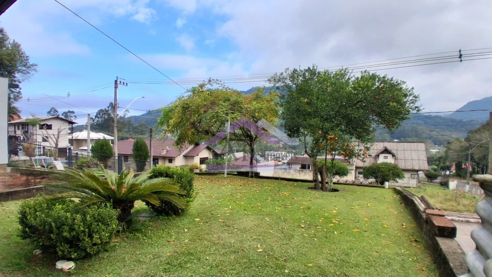 Imagens do imóveis Casa com 2 quartos à venda no Centro de Picada Café, na Serra Gaúcha