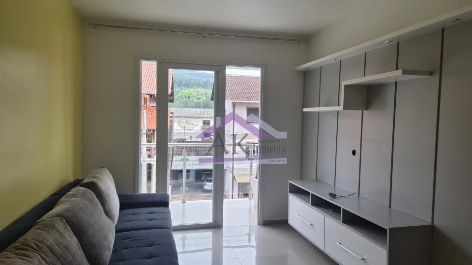 Apartamento semimobiliado, com 2 quartos para locação, no Centro de Picada Café na Serra Gaúcha