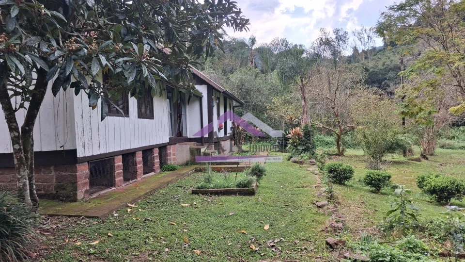 Imagens do imóveis Sítio com 2 quartos para locação na cidade de Picada Café, na Serra Gaúcha