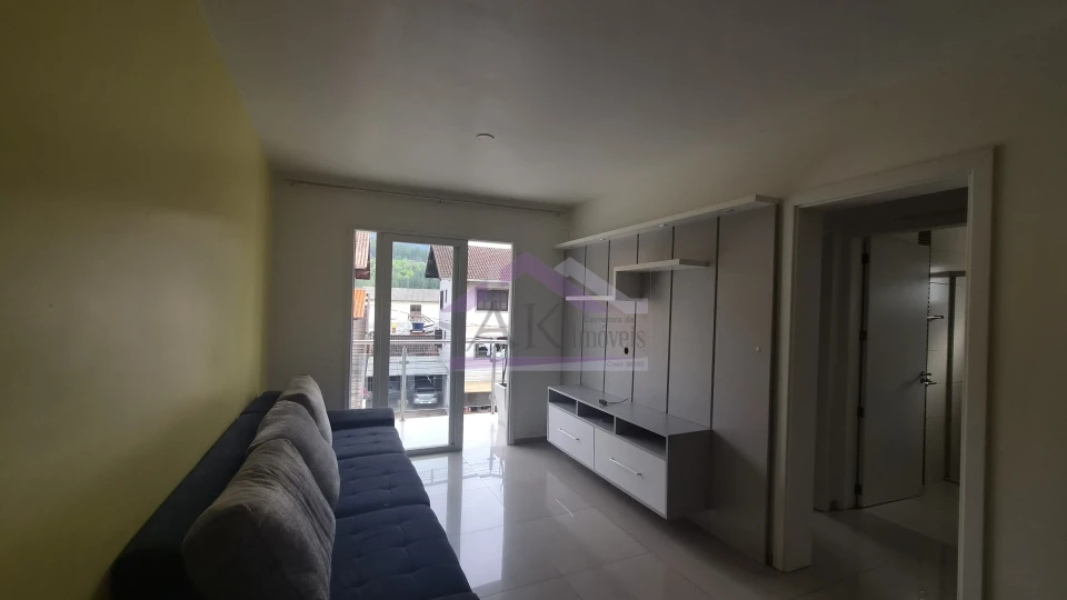 Apartamento semimobiliado, com 2 quartos para locação, no Centro de Picada Café na Serra Gaúcha