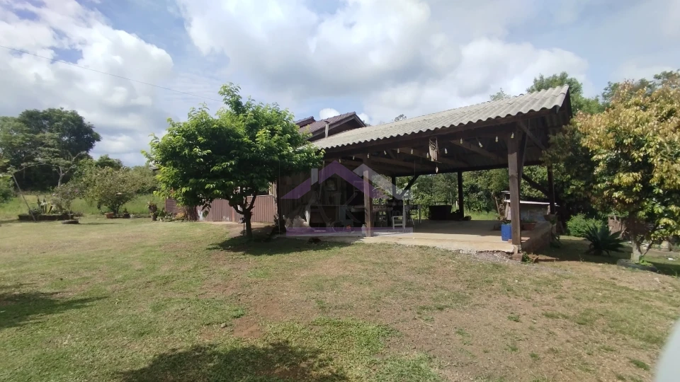 Sítio com duas casas à venda em Picada Café na Serra Gaúcha