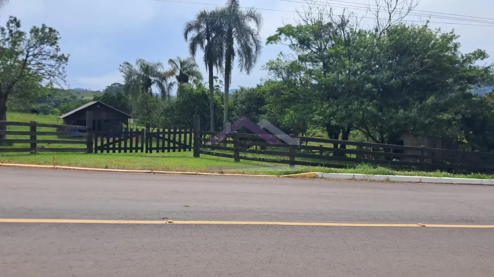 Imagens do imóveis Excelente área de terra com ótima localizaçâo à venda em Presidente Lucena
