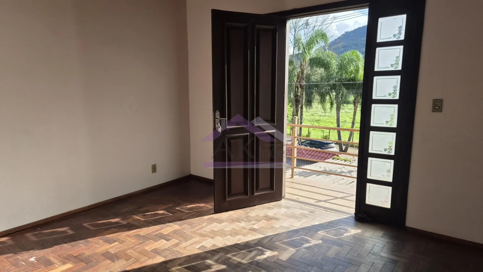Apartamento com 3 quartos para locação em Picada Café, na Serra Gaúcha