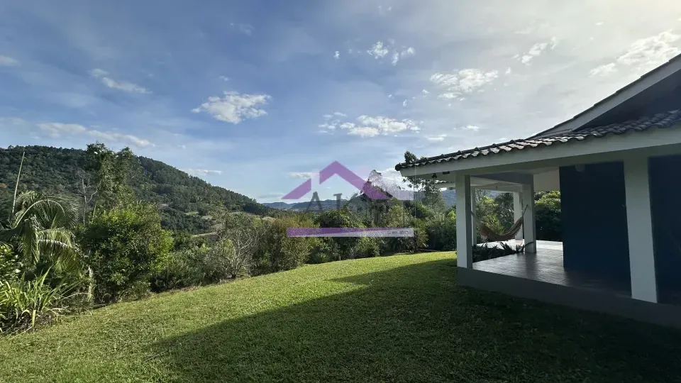 Imagens do imóveis Casa com linda vista à venda em Picada Café na Serra Gaúcha