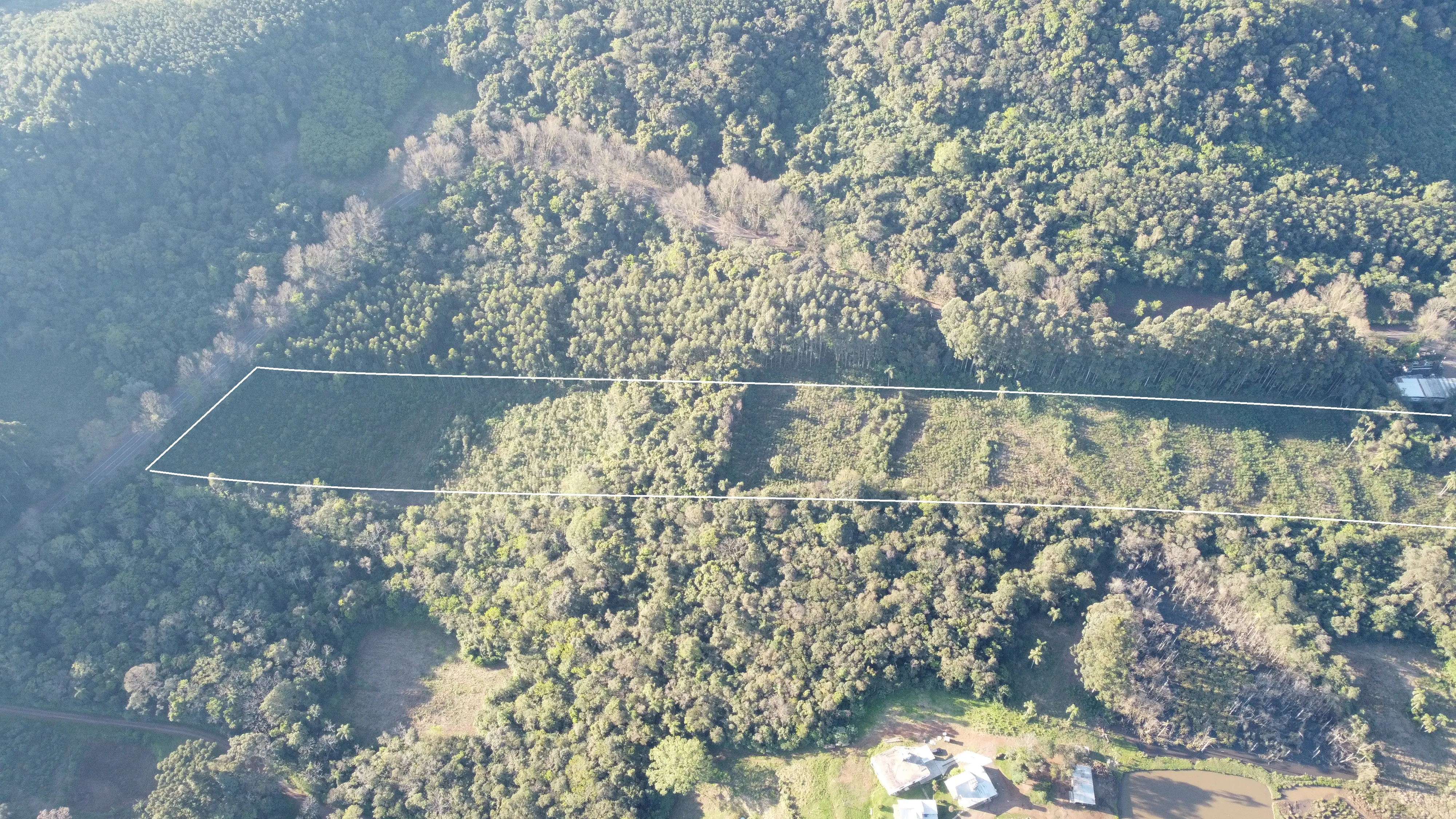 Área de terras com duas frentes para a BR 116 à venda em Picada Café na Serra Gaúcha