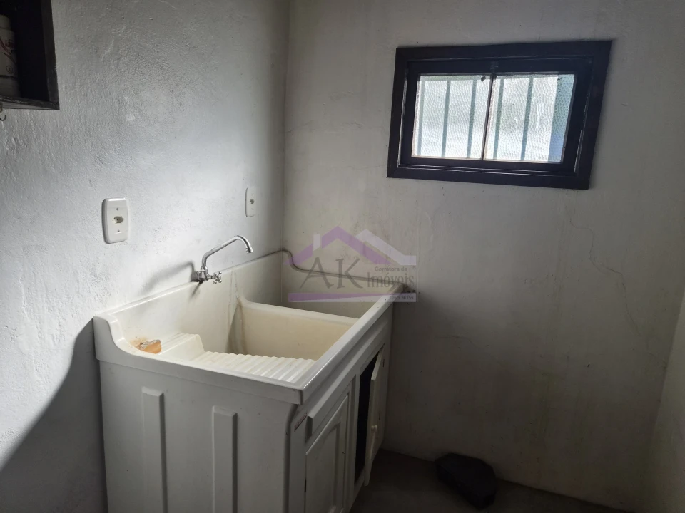 Imagens do imóveis Sítio com casa centenária e riacho a venda em Linha Nova na Serra Gaúcha
