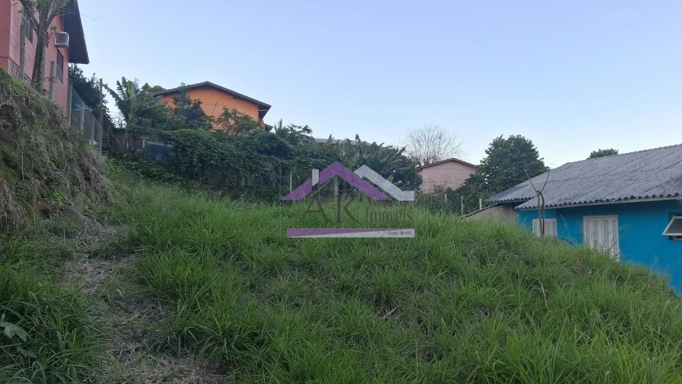 Terreno com 376,80m² à venda no Bairro Esperança, em Picada Café, na Serra Gaúcha