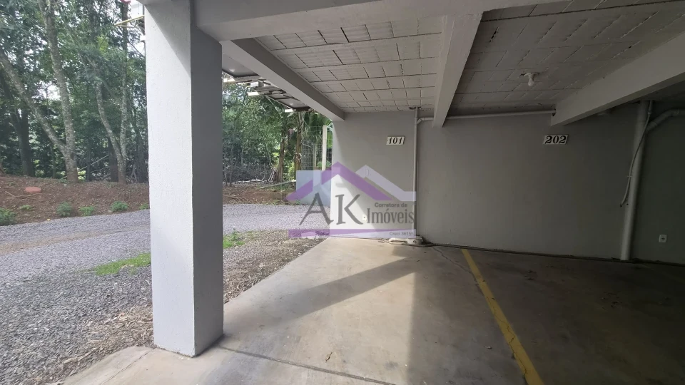 Apartamento semimobiliado, com 2 quartos para locação, no Centro de Picada Café na Serra Gaúcha