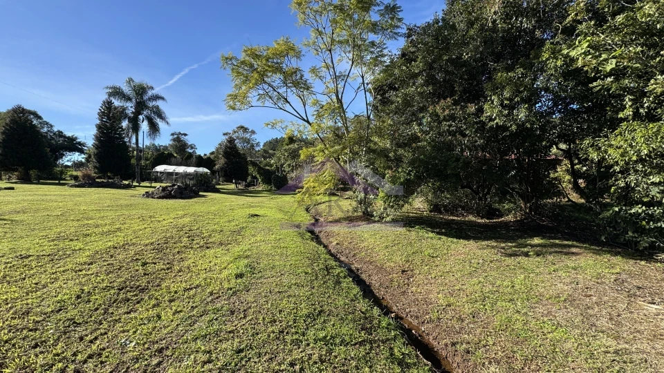 Imagens do imóveis Amplo terreno à venda em Picada Café na Serra Gaúcha
