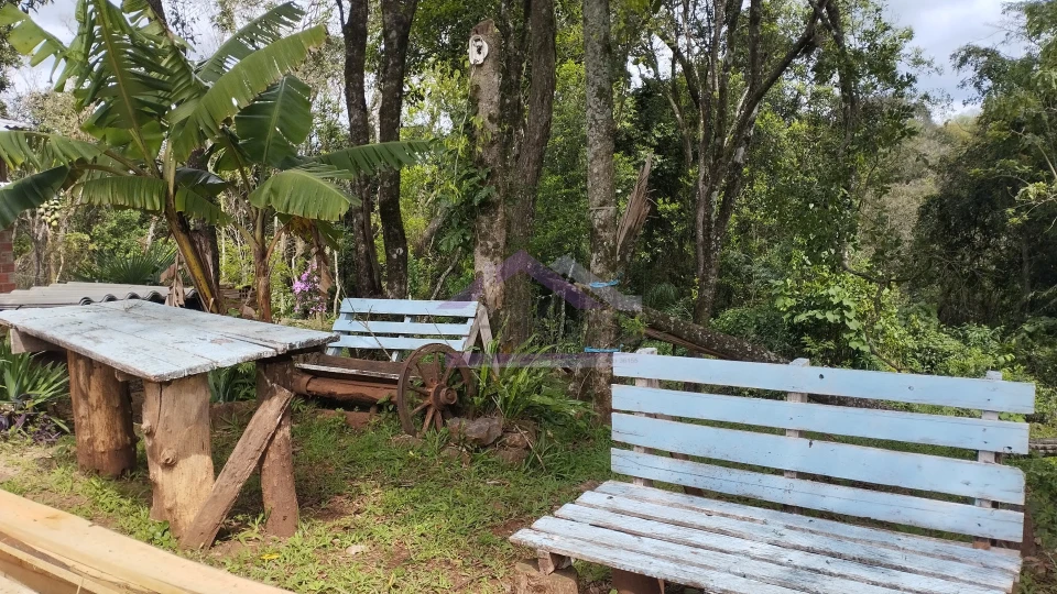 Sítio com duas casas à venda em Picada Café na Serra Gaúcha