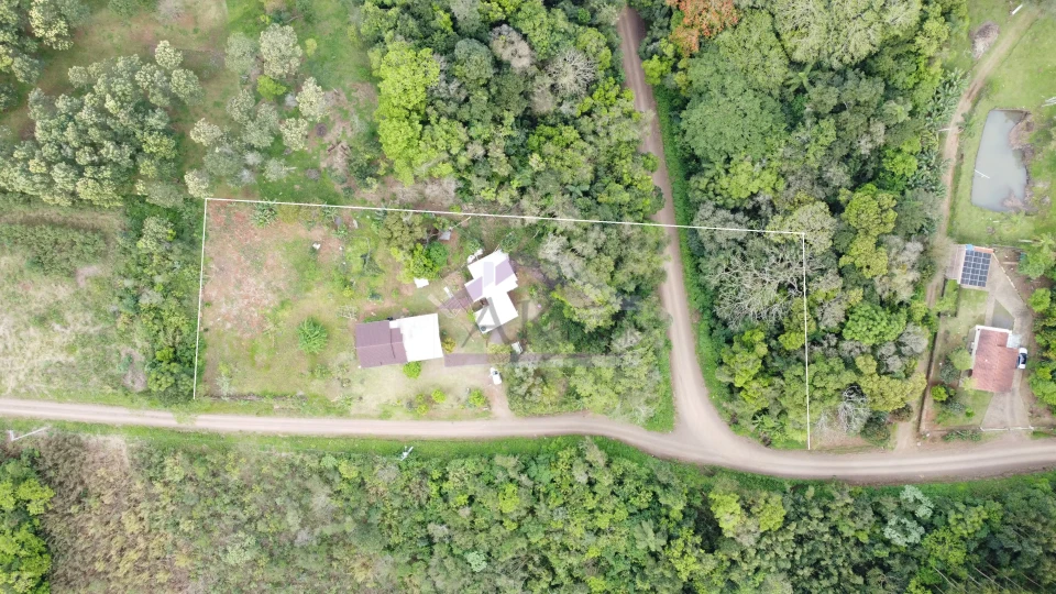 Sítio com duas casas à venda em Picada Café na Serra Gaúcha