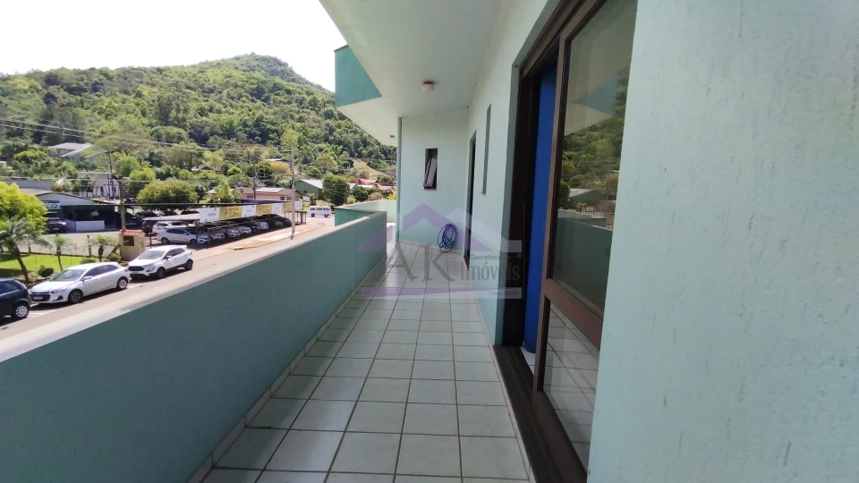 Imagens do imóveis Ampla sala comercial para locação no Centro da cidade de Picada Café