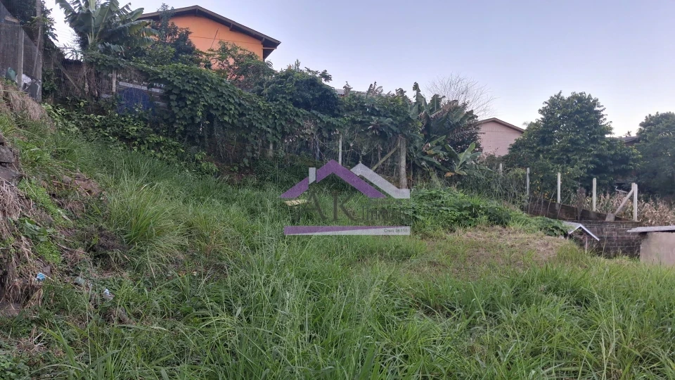 Terreno com 376,80m² à venda no Bairro Esperança, em Picada Café, na Serra Gaúcha