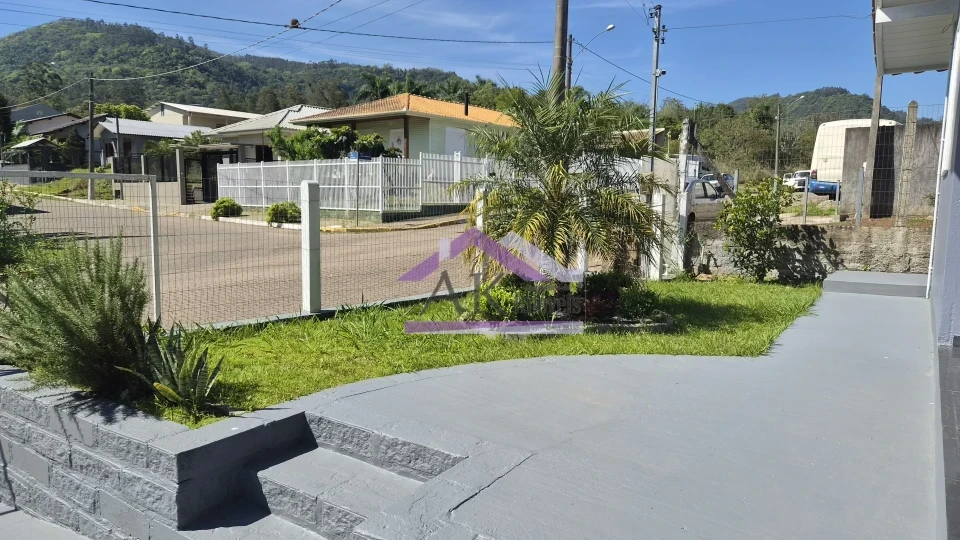 Casa com 2 quartos para locação na cidade de Picada Café, na Serra Gaúcha