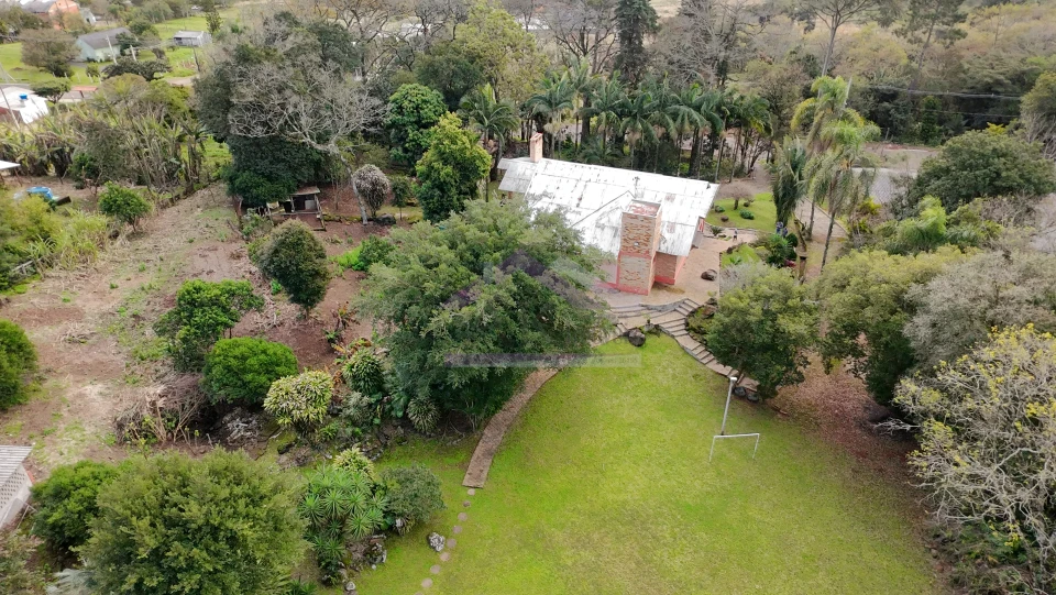 Imagens do imóveis Casa de Alto Padrão em Amplo Terreno e Localização Privilegiada em Dois Irmãos - RS