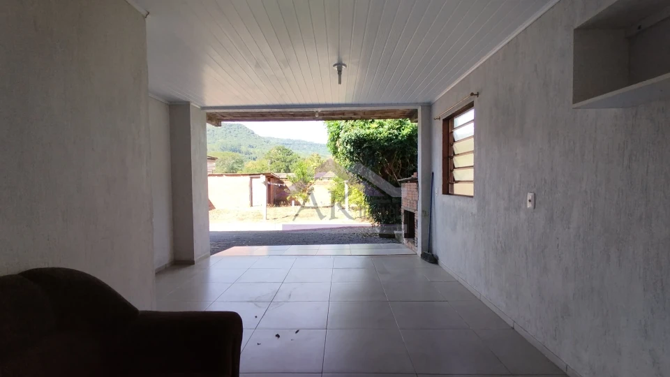 Excelente casa à venda no centro de Picada Café na Serra Gaúcha