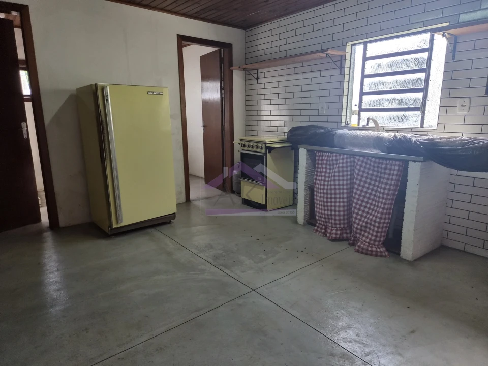 Imagens do imóveis Sítio com casa centenária e riacho a venda em Linha Nova na Serra Gaúcha