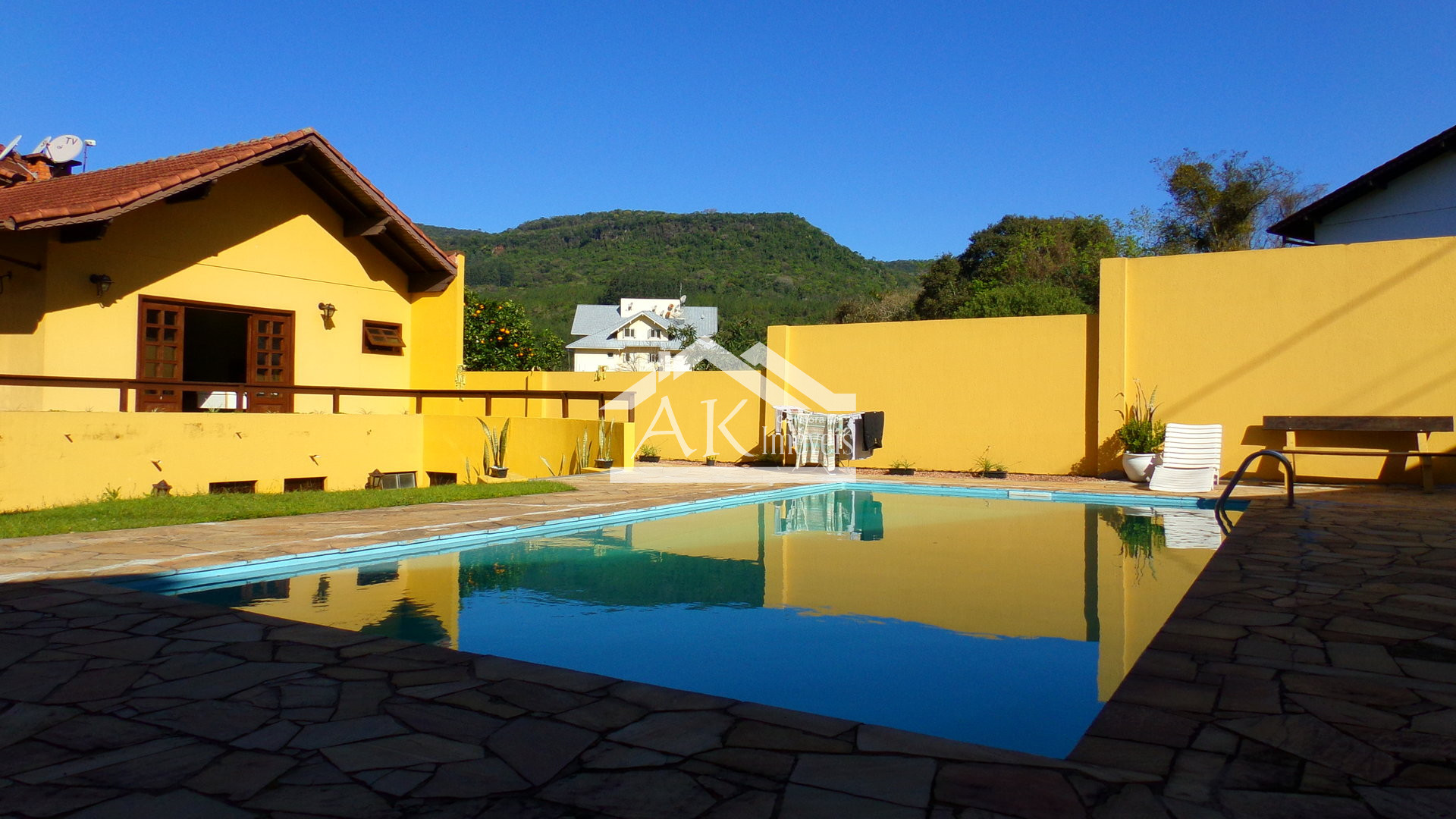 Apartamento de 3 quartos, a venda no Centro de Picada Café, na Serra Gaúcha